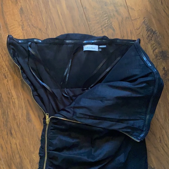 Calvin Klein strapless Little Black Dress - Picture 4 of 10